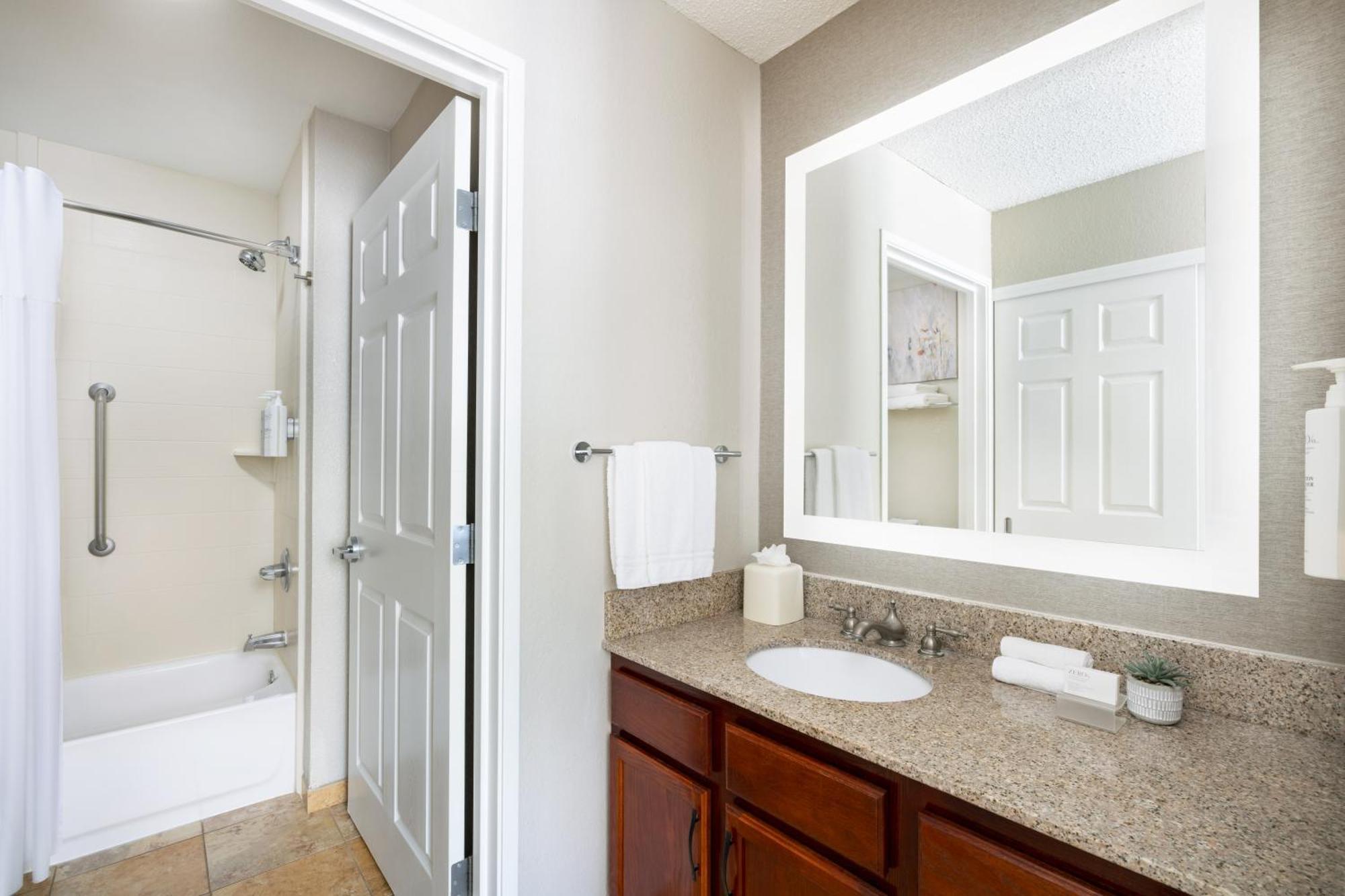 Homewood Suites By Hilton Dallas-Dfw Airport N-Grapevine Exterior foto
